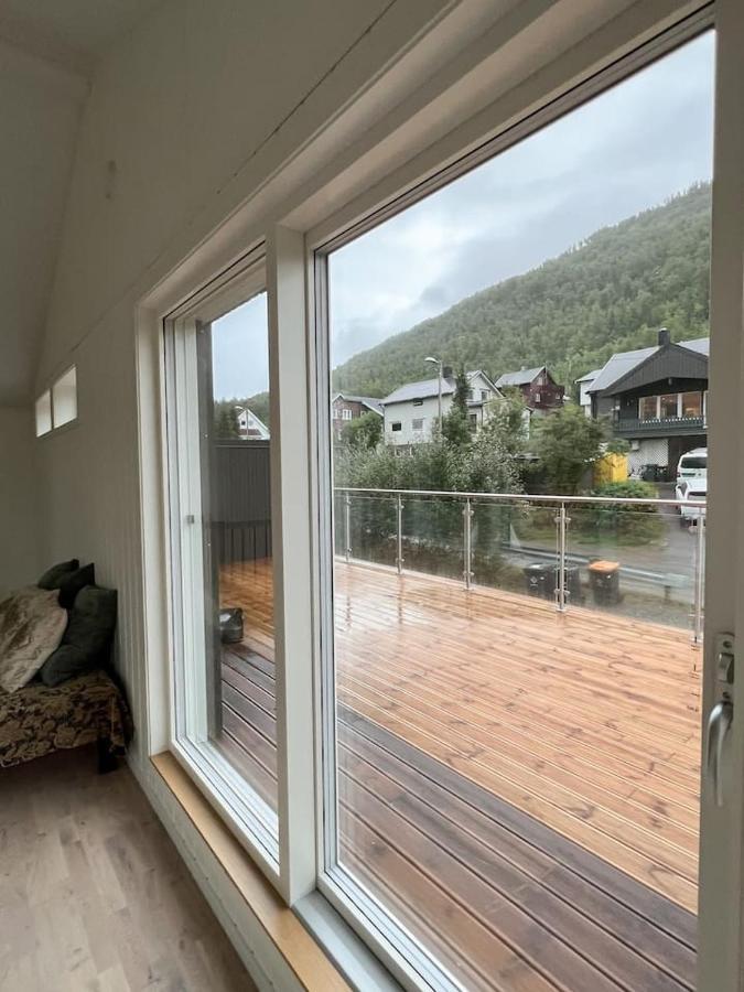 Tromso Arctic Villa With Free Parking Екстер'єр фото