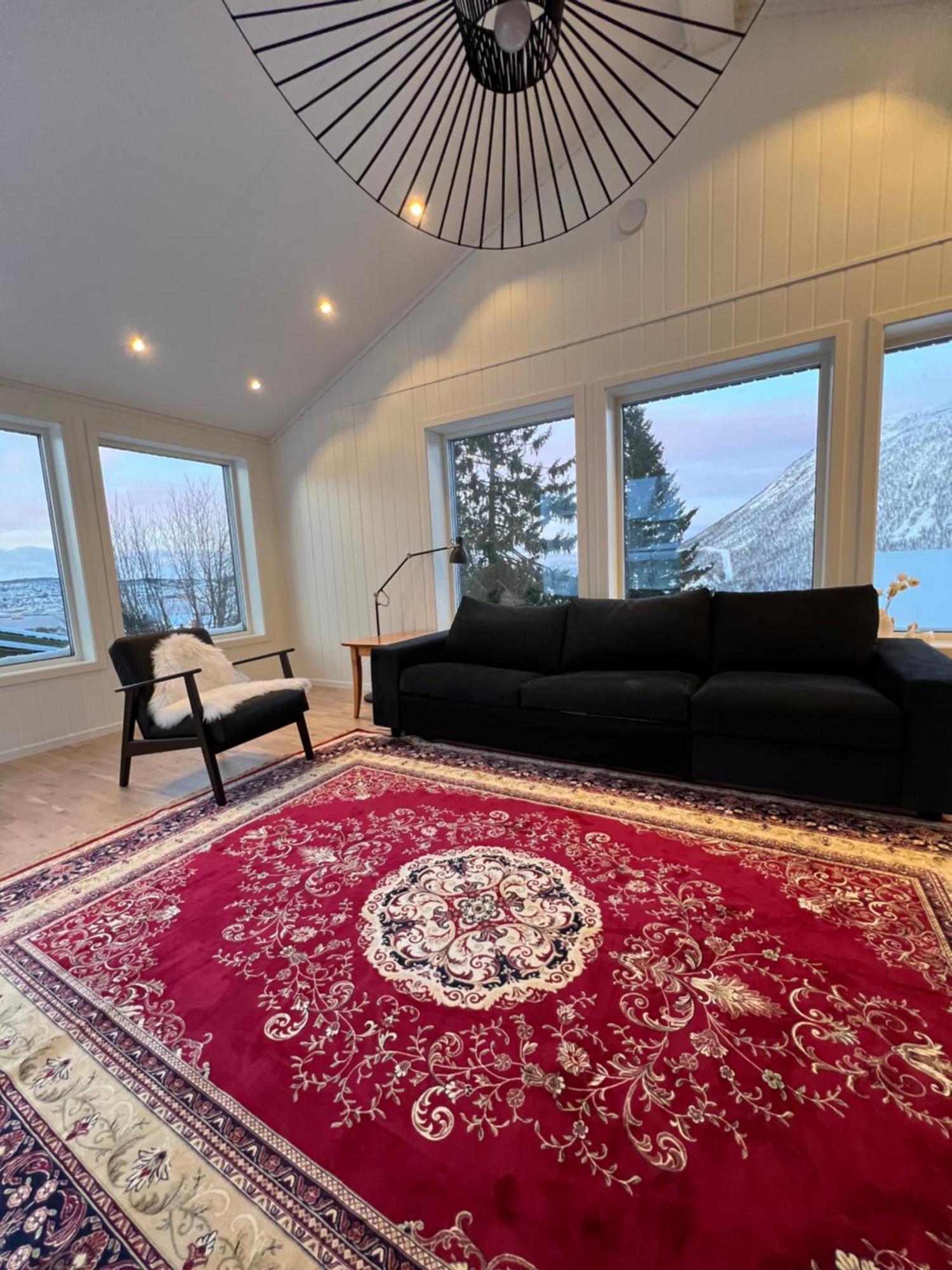 Tromso Arctic Villa With Free Parking Екстер'єр фото