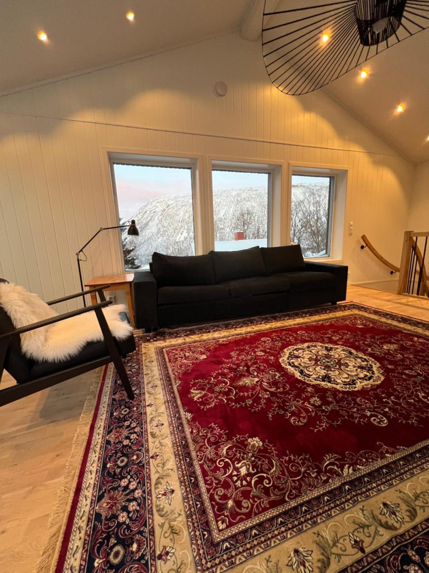 Tromso Arctic Villa With Free Parking Екстер'єр фото