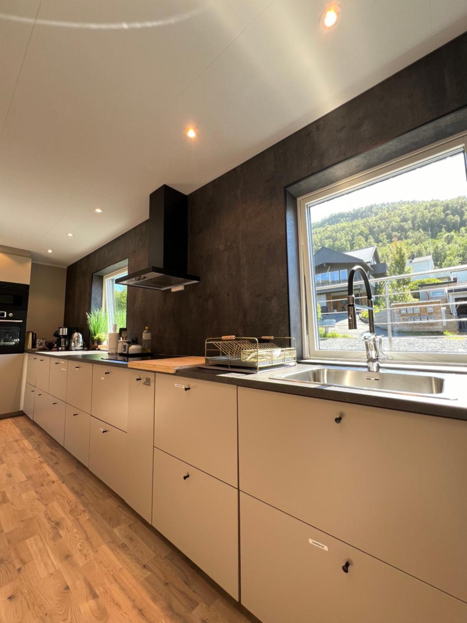 Tromso Arctic Villa With Free Parking Екстер'єр фото