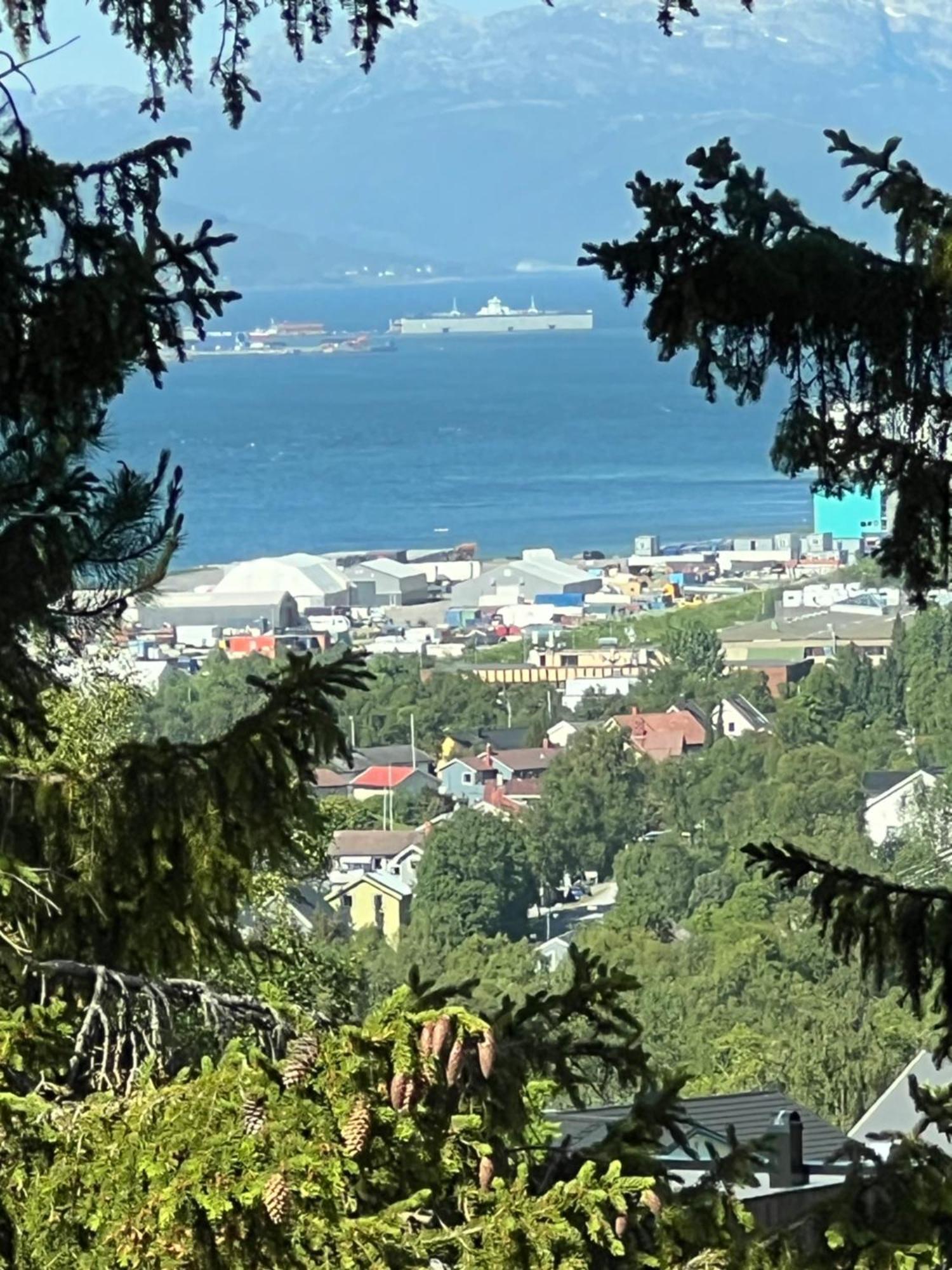 Tromso Arctic Villa With Free Parking Екстер'єр фото